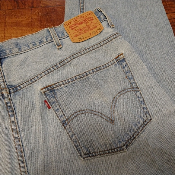 Vintage Levi's 560 Comfort Fit Light Blue Jeans Men's Size 42 - Picture 5 of 6